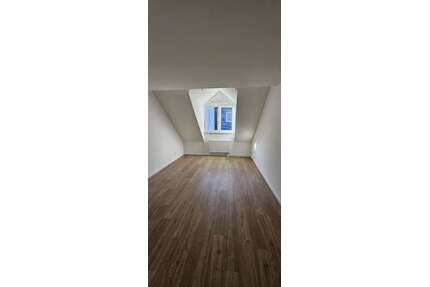 Wohnung zum Mieten in Ratingen 1.250,00 € 115.7 m²