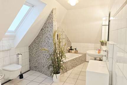 Wohnung zum Mieten in Oldenburg 1.300,00 € 90 m²