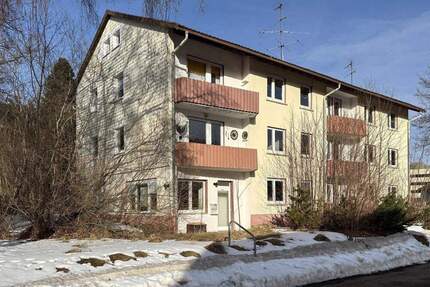 Aufteiler und Sanierer aufgepasst! Profi-Objekt für Komplettsanierung. Neun Wohnungen in Furtwangen