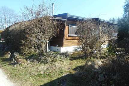Haus zum Kaufen in Sonnenbühl 39.900,00 € 70 m²