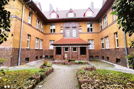 Ihr neues Zuhause oder clevere Investition: Lichtdurchflutete 3-Raumwohnung mit Terrasse & Gartennutzung - Bitterfeld