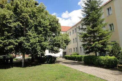 geräumige 2-Zimmer Wohnung in Weißenfels Nord