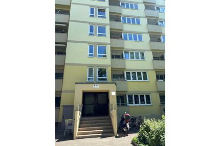 Von Privat: Vermiete 1-Zimmerwohnung mit Balkon in Reinickendorf - Berlin