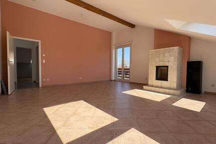 Lichtdurchflutetes Zuhause mit Charme in Sauerlach