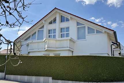Haus zum Kaufen in Memmingen Eisenburg 649.000,00 € 231 m² - Memmingen / Eisenburg