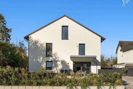 Haus zum Kaufen in Neu-Isenburg 999.000,00 € 210 m²