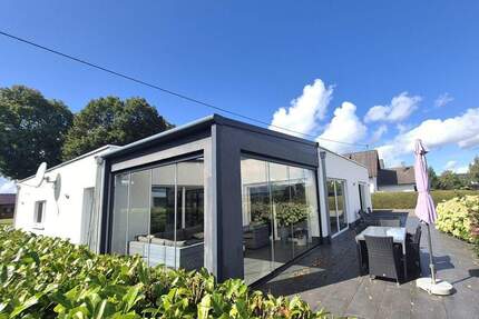 Modernste Technik und Energieeffizienz! (Rollstuhlgeeigneter) Bungalow, voll möbliert in Traumlage! - Morbach / Hunolstein