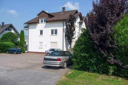Wohnung mit Balkon und Stellplatz in Schwitten - Menden