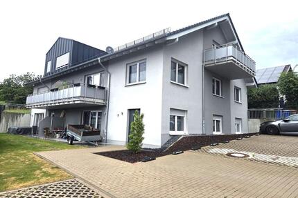 Barrierefreie 3,5 ZKB Wohnung mit Terrasse & Gartenanteil - Breitscheid