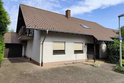 Haus zum Kaufen in Überherrn 425.000,00 € 205 m²