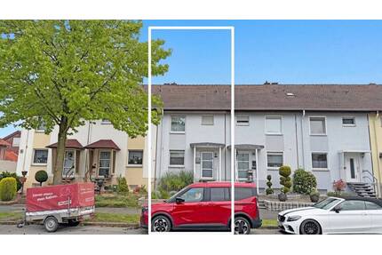 Familienfreundliches Reihenmittelhaus in Voerde-Stadt mit Garage, Keller und viel Potenzial