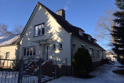 Landhaus - Haus der besonderen Art - viele Möglichkeiten - Vermietung undod. Eigennutzung - Glewitz