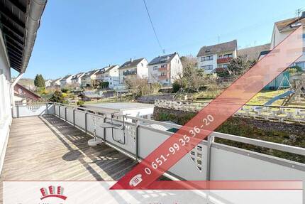 Familienfreundliche 4-Zimmer-Wohnung mit Balkon, Garage und Gartenanteil - Trier / Irsch