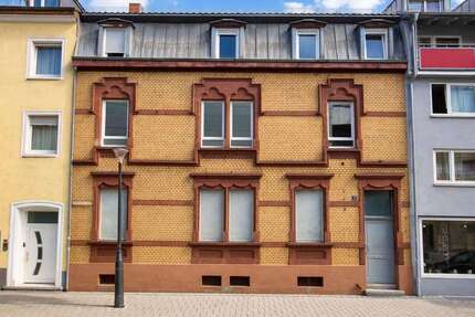 Haus zum Kaufen in Kaiserslautern 749.000,00 € 362 m²
