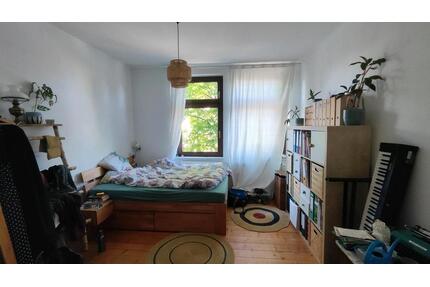 Möblierte Zwischenmiete: Helle 2-Zimmer-Wohnung in Findorff - Bremen