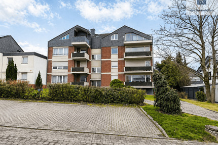 Investment in Swisttal Voll vermietetes Mehrfamilienhaus mit 12 Wohneinheiten und 11 Garagen