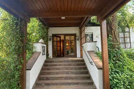 Haus zum Kaufen in Bad Füssing 639.000,00 € 300 m²