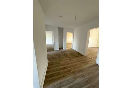 Wohnung zum Mieten in Brühl 1.080,00 € 83.97 m²