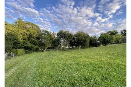 VIELSEITIGES ANWESEN  IDEEN OHNE GRENZEN - Steinenbronn