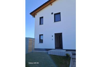 Neubau DHH direkt vom Eigentümer zu kaufen - Arnstorf