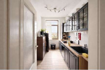 Haus zum Kaufen in Koblenz 887.000,00 € 482 m²