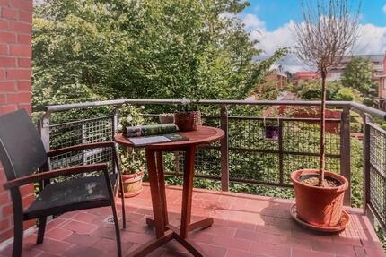 Maisonette Wohnung mit 2 Balkonen & Garage - 3 Etagen - Buxtehude