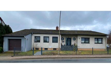 Einfamilienhaus-Bungalow - 289.000,00&nbsp;EUR Kaufpreis, ca.&nbsp; 165,00&nbsp;m&sup2; in Schöningen (PLZ: 38364)