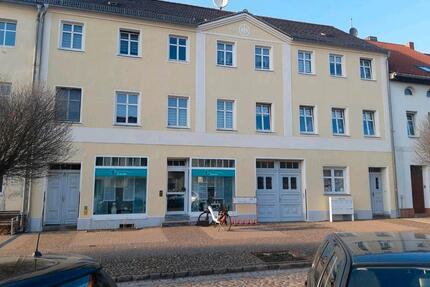 Markt Sonnewalde 3 Raum Wohnung - Finsterwalde