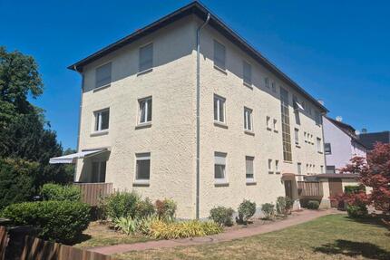 Grün, ruhig, hell, 3 12 Zimmer 78qm mit Garage und Balkon - Heilbronn Kernstadt