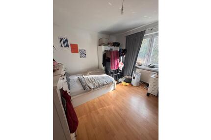 WG Zimmer Weinsteige - 550,00&nbsp;EUR Kaltmiete, ca.&nbsp; 19,00&nbsp;m&sup2; in Stuttgart (PLZ: 70180) Lehen