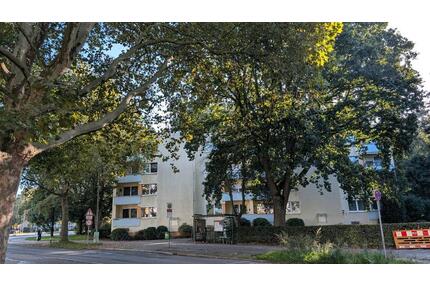 Zentrale Wohnung mit Blick ins Grüne Eigennutzung oder Vermietung - Bremen Hemelingen