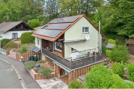 Haus zum Kaufen in Freiensteinau 179.000,00 € 115 m²