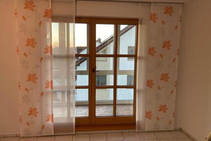 Großzügige 4-Zimmer-DG-Wohnung (98m²) mit Wintergarten, EBK & 2 C - Großaitingen