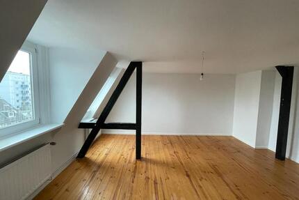 3 Zimmer Dachgeschosswohnung in Altona Altstadt zu vermieten - Hamburg Hamburg-Mitte