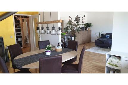 4 Zimmer-Wohnung - 1.070,00&nbsp;EUR Kaltmiete, ca.&nbsp; 108,00&nbsp;m&sup2; in Pforzheim (PLZ: 75181) Eutingen