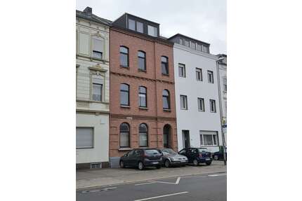 Haus zum Kaufen in Düren 369.000,00 € 245 m²