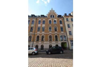 Wohnung zum Mieten in Plauen 450,00 € 97.04 m²