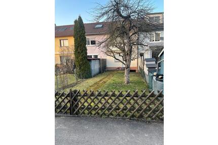Reihenmittelhaus in Nürtingen mit Garten zu vermieten