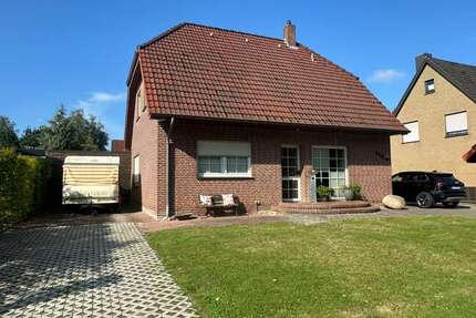 Haus zum Kaufen in Papenburg 359.000,00 € 258 m²
