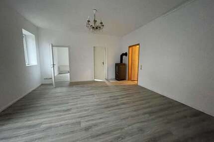 Haus zum Mieten in Schlagsdorf 4.500,00 € 504 m²