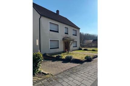 3-Zimmer, EBK, Bad, Terrasse - 1.150,00&nbsp;EUR Kaltmiete, ca.&nbsp; 85,00&nbsp;m&sup2; in Schlangen (PLZ: 33189)