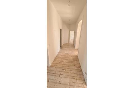 Helle und großzügige Altbauwohnung im Zentrum von Fürstenwalde - Fürstenwalde (Spree)