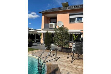 Wunderschönes Haus mit Pool - 730.000,00&nbsp;EUR Kaufpreis, ca.&nbsp; 145,30&nbsp;m&sup2; in Heilbronn (PLZ: 74078) Frankenbach
