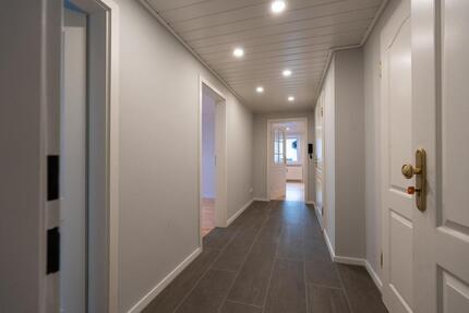 Helle Dachgeschosswohnung in Büren-Kernstadt zu vermieten