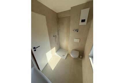 Kernsanierte 2-ZKB Wohnung in gefragter Lage! - Paderborn Elsen