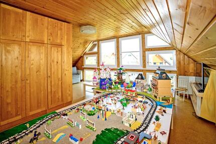 Mehrfamilienhaus am Twistesee , Golfplatz , Pool , beste Lage - Bad Arolsen