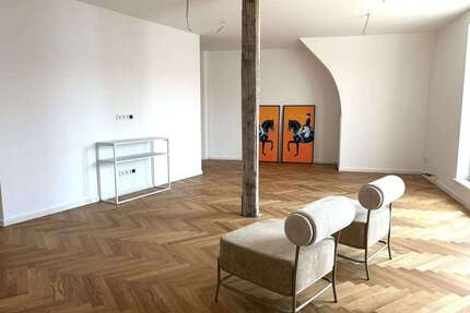Wohnung zum Kaufen in Augsburg 448.000,00 € 84.29 m²
