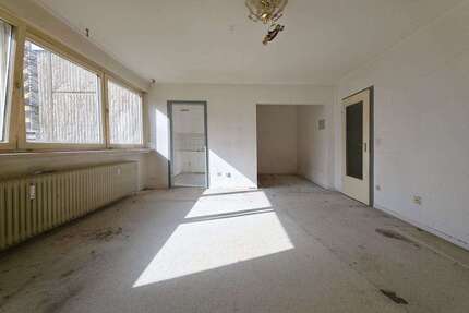 Wohnung zum Kaufen in München 216.000,00 € 40.76 m²