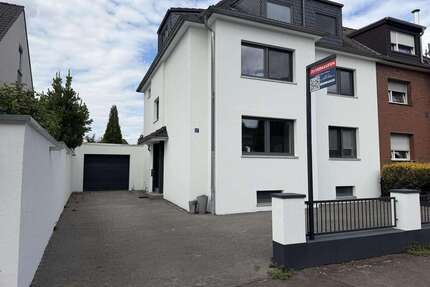 Haus zum Kaufen in Leverkusen 950.000,00 € 200 m²
