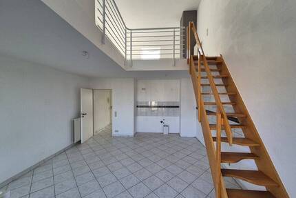 Breinig! Moderne Maisonettewohnung mit Balkon und Tiefgaragenstellplatz in bester Wohnlage - Stolberg